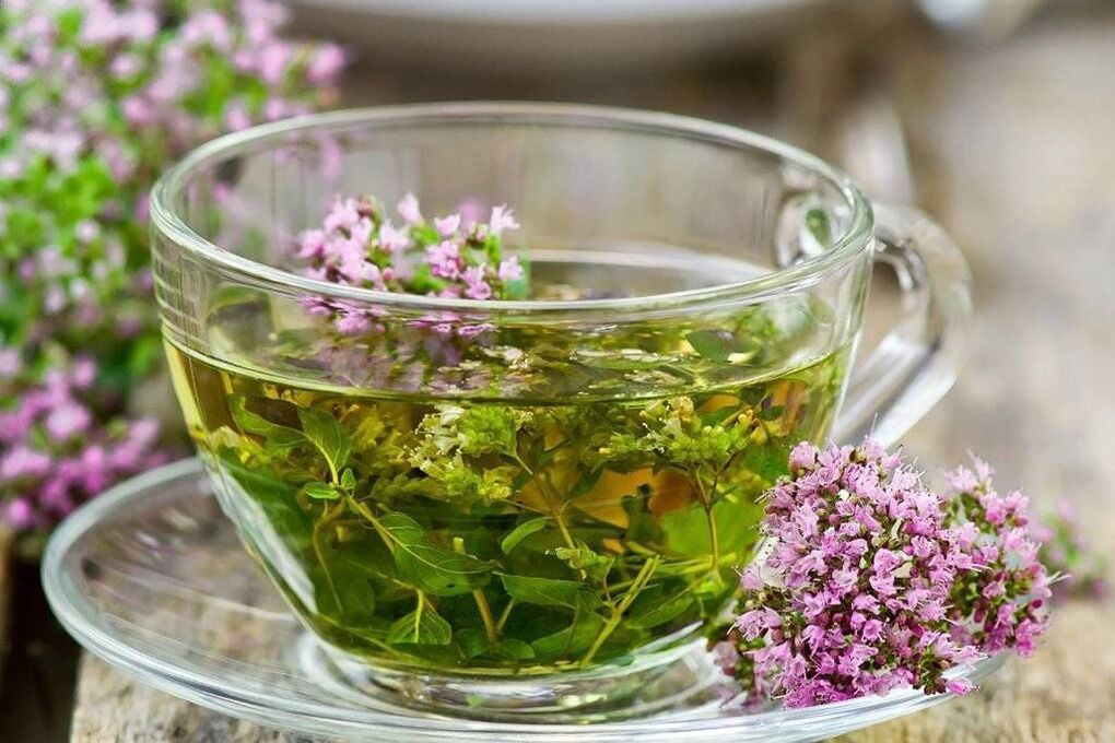Centaury duten tea emakumeei alkohola uzteko
